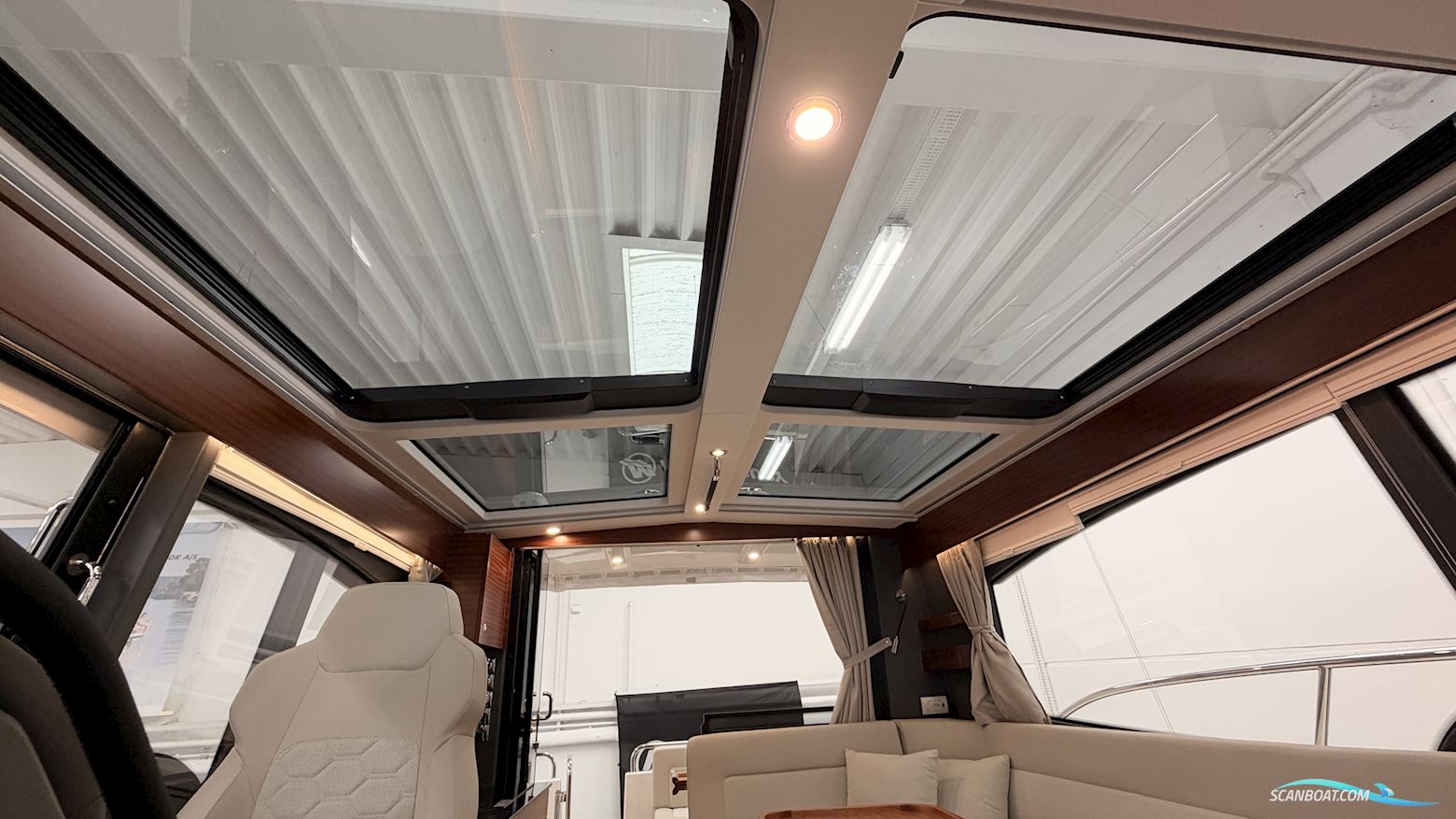 Nimbus 365 Coupe