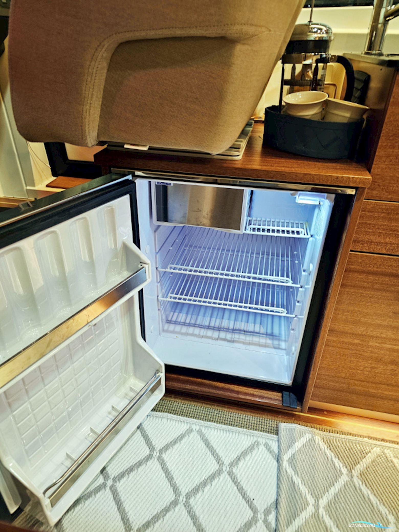 Nimbus 365 Coupe Volvo Penta D6-435 EVC II