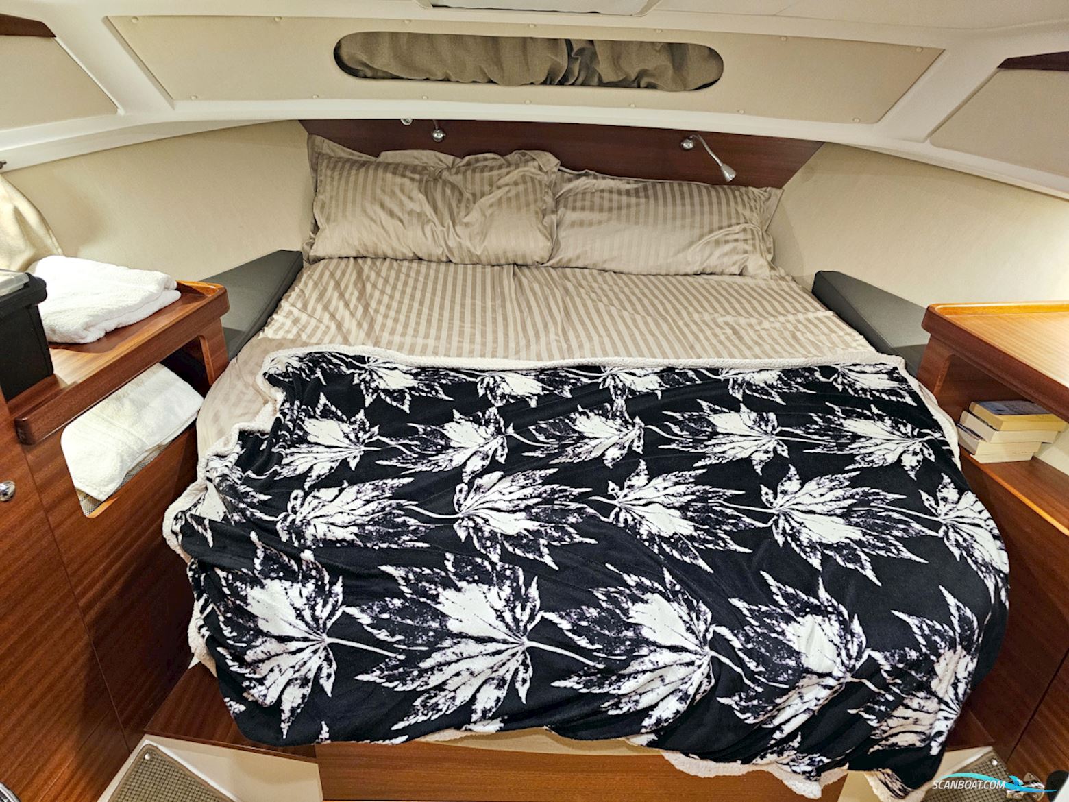 Nimbus 365 Coupe Volvo Penta D6-435 EVC II