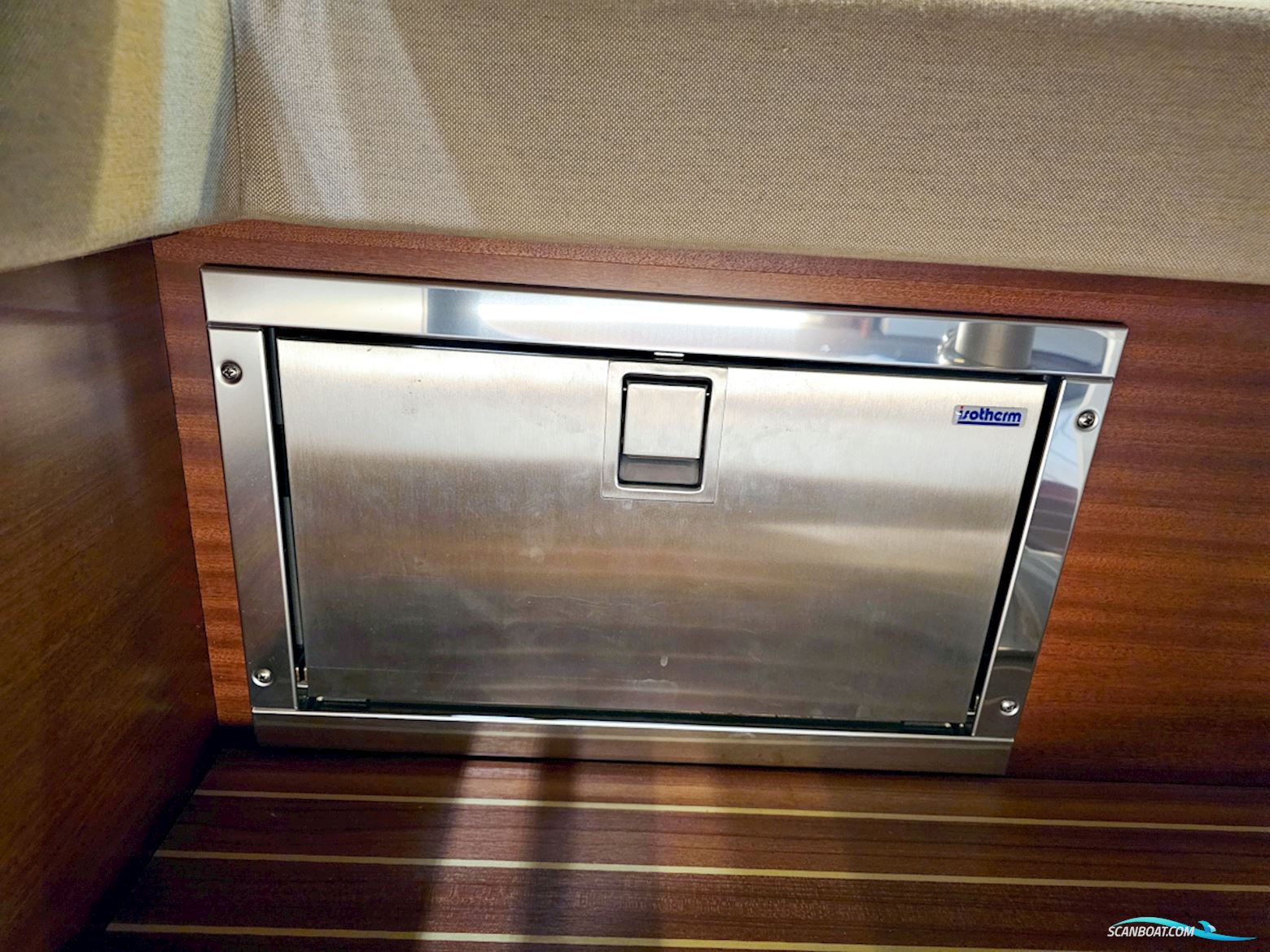 Nimbus 365 Coupe Volvo Penta D6-435 EVC II