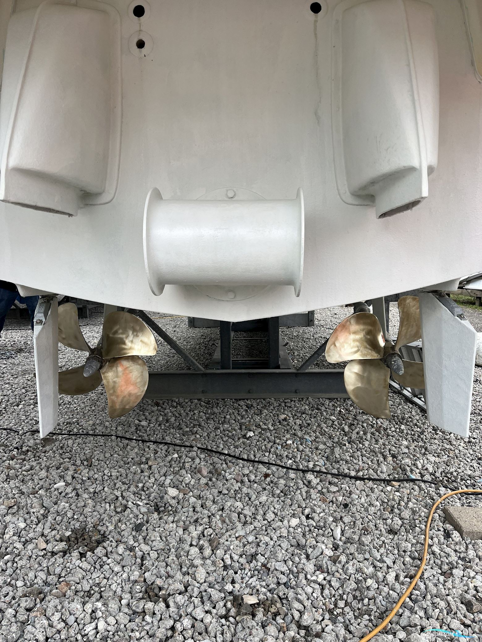 Nimbus 380 Carisma Fly