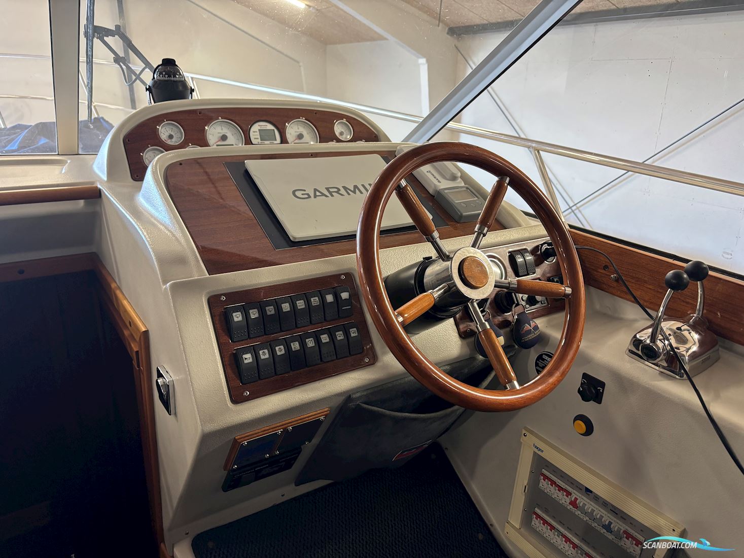 Nimbus 380 Carisma Flybridge