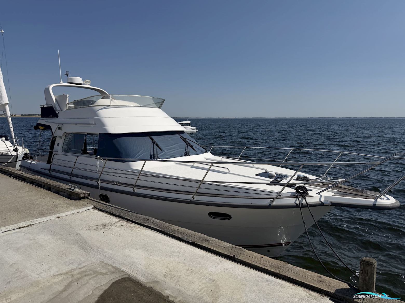 Nimbus 380 Carisma Flybridge Motorboten 2004, met 2 x Volvo Penta Kamd43P motor, Denemarken