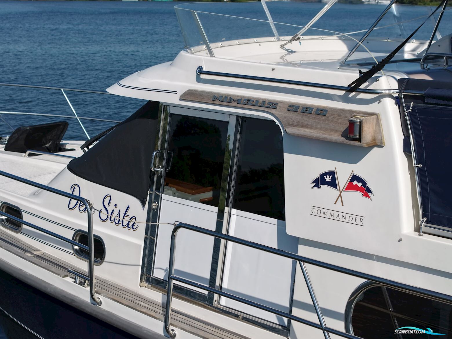 Nimbus 380 Commander