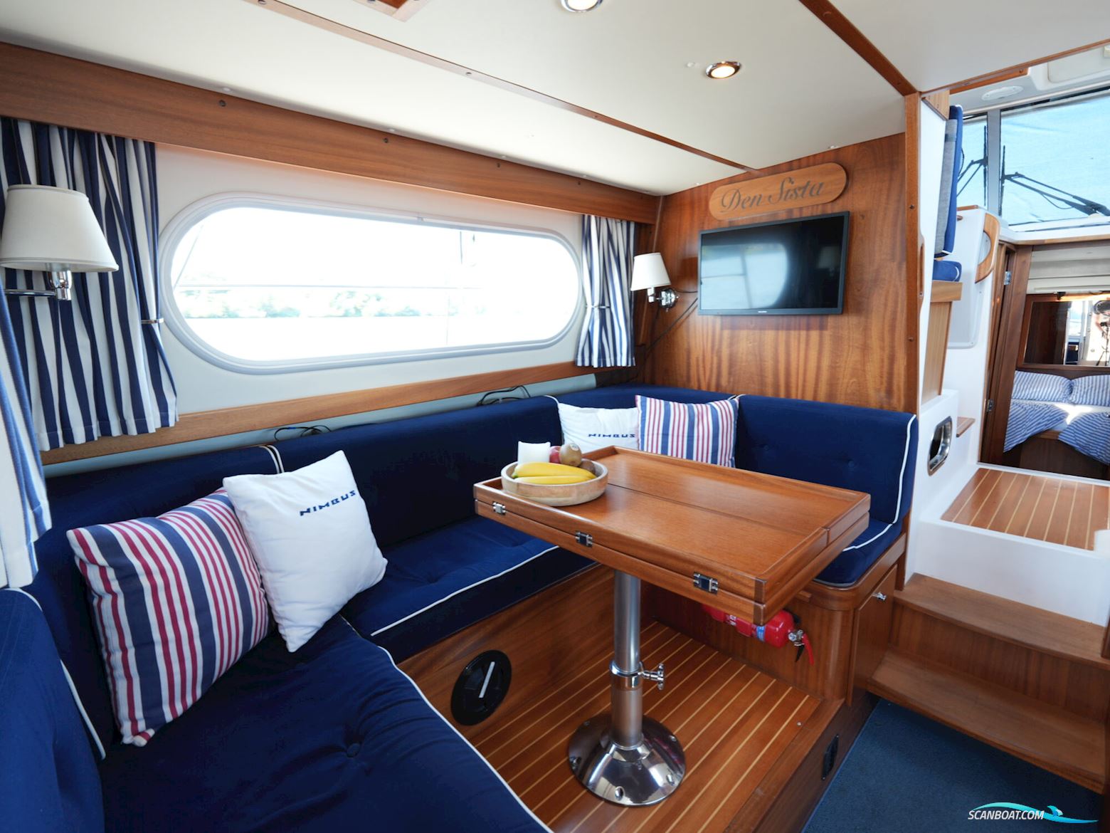 Nimbus 380 Commander