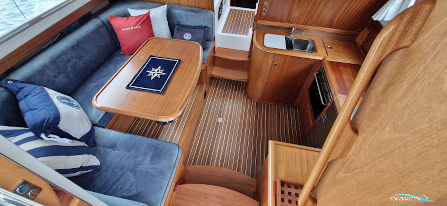 Nimbus 380 Commander