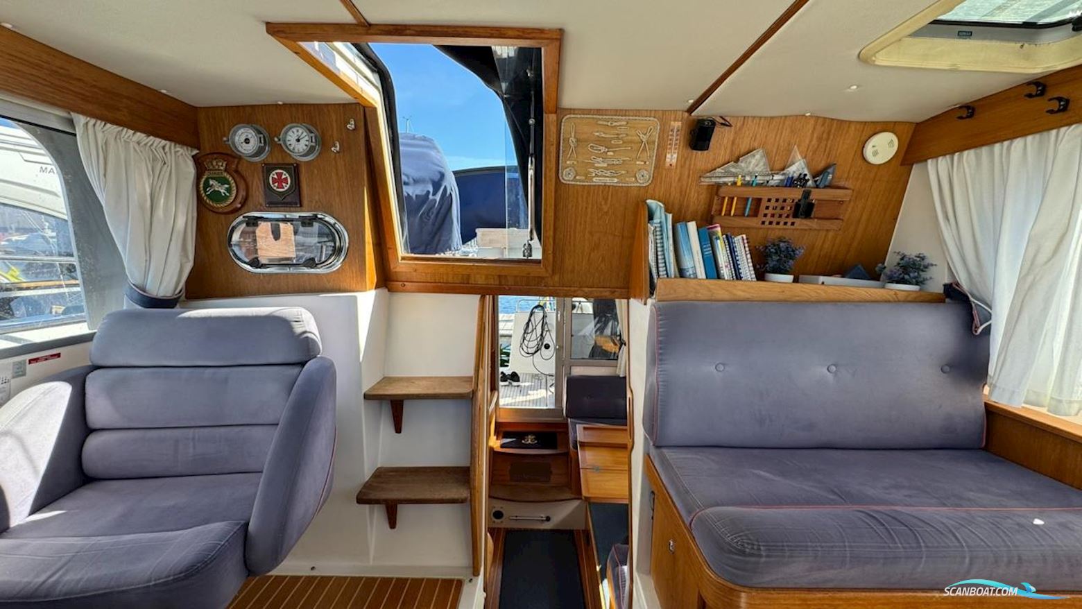 Nimbus 380 Commander