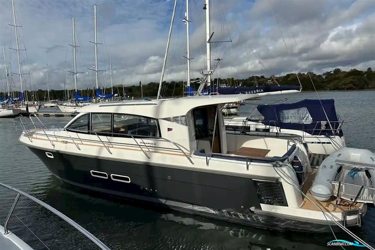 Nimbus 405 Coupé Motorboten 2024, met 2 x Volvo  D4.320 320hp Inboard Engines with Direct drive motor, United Kingdom