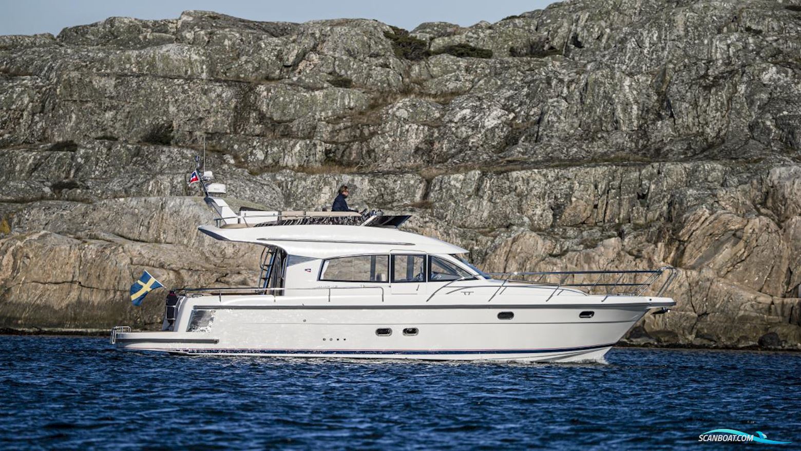 Nimbus 405 Fly Motorboten 2022, met Volvo Penta motor, Sweden
