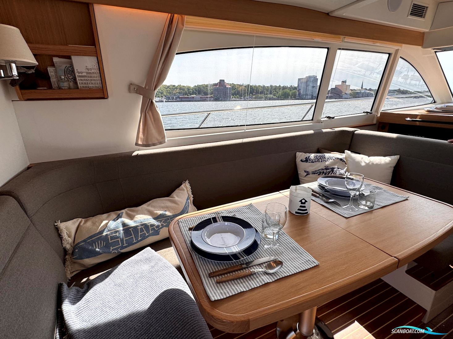 Nimbus 405 Flybridge
