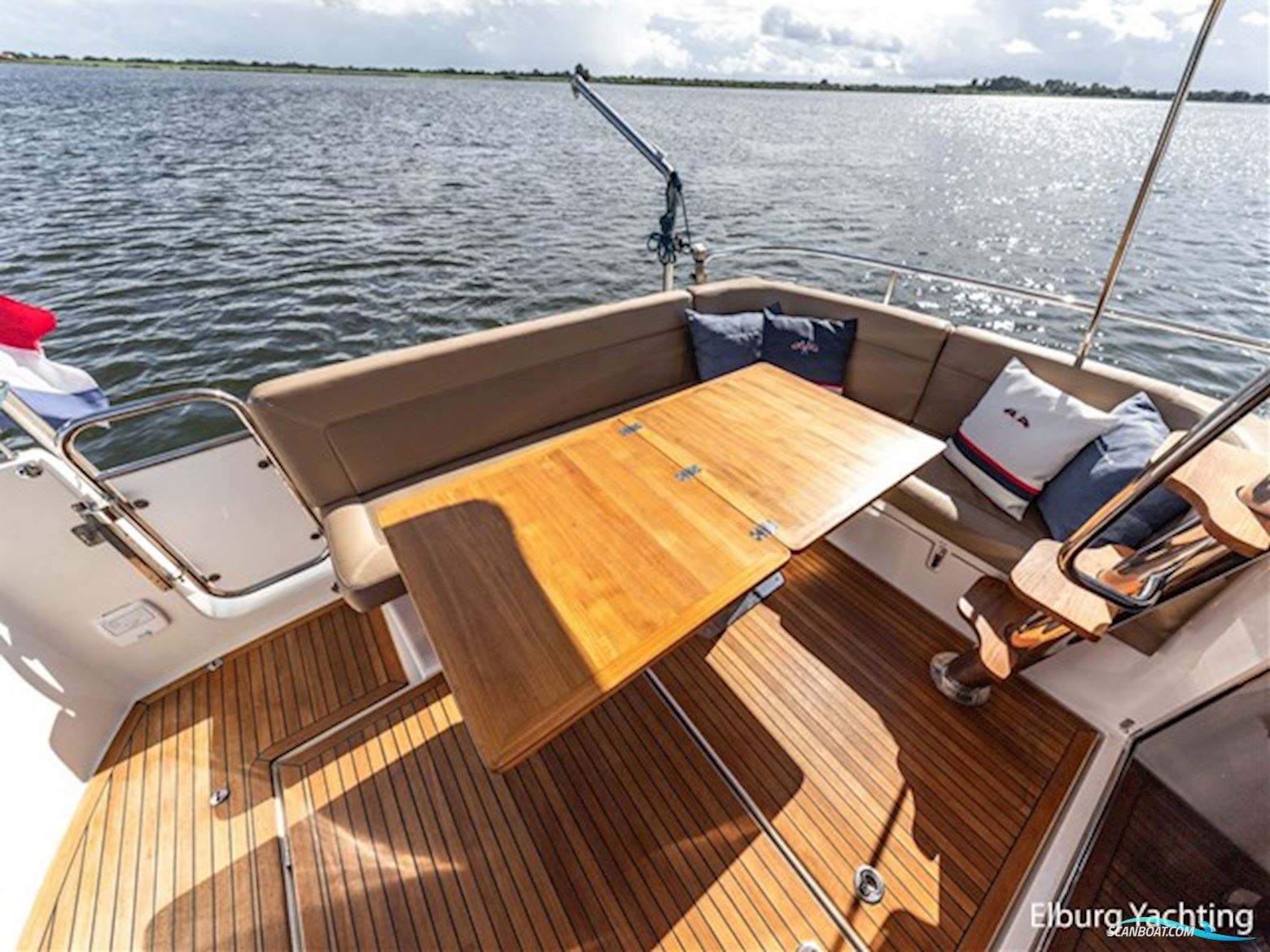 Nimbus 405 Flybridge