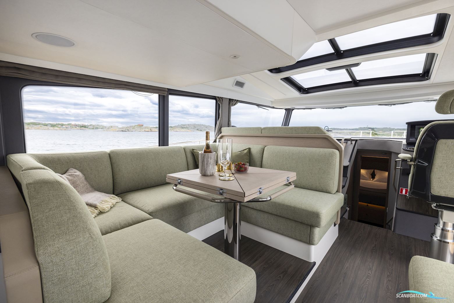 Nimbus 495 Flybridge