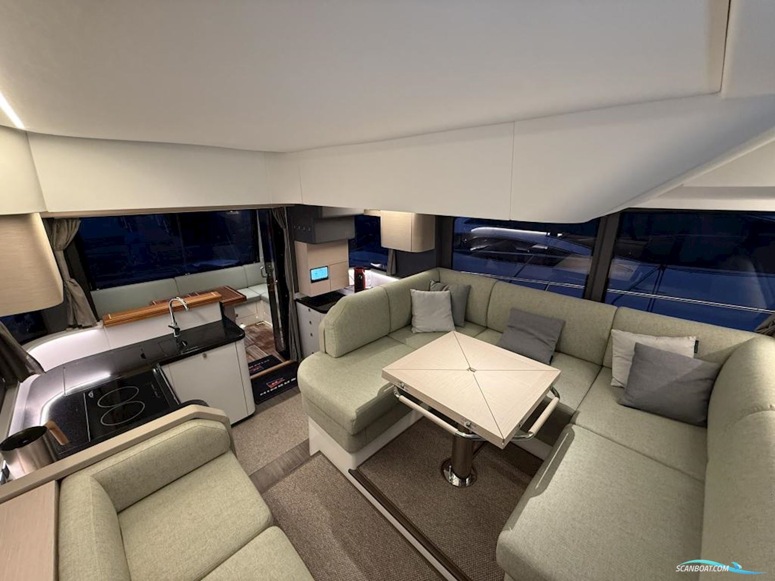 Nimbus 495 Flybridge