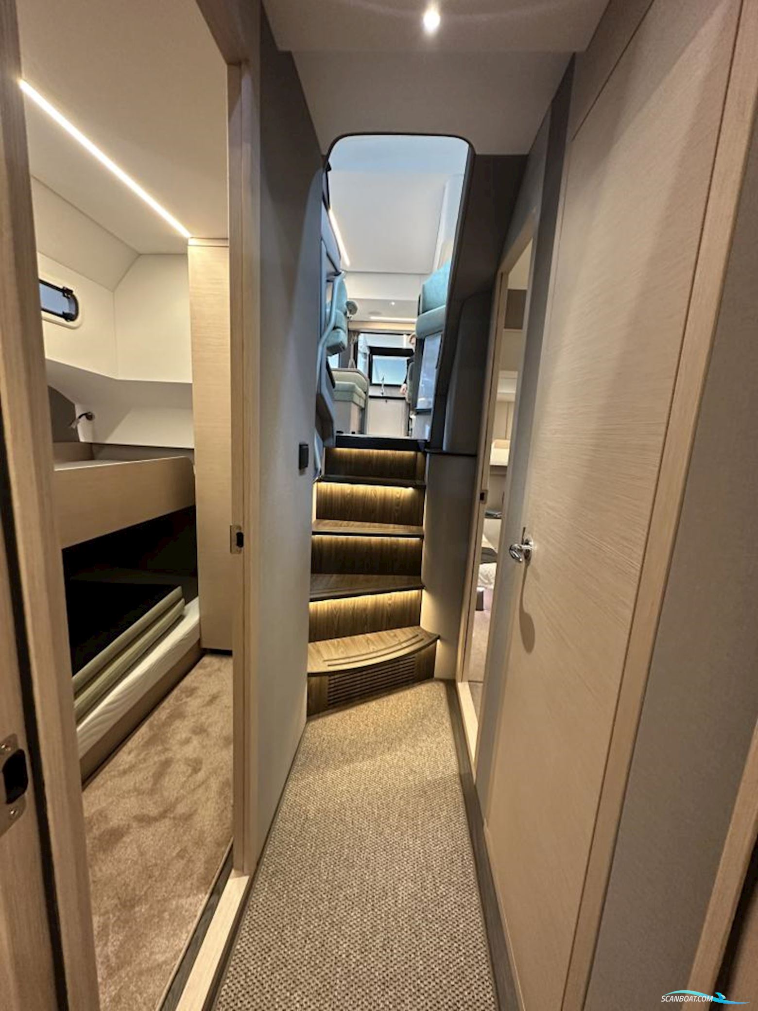 Nimbus 495 Flybridge