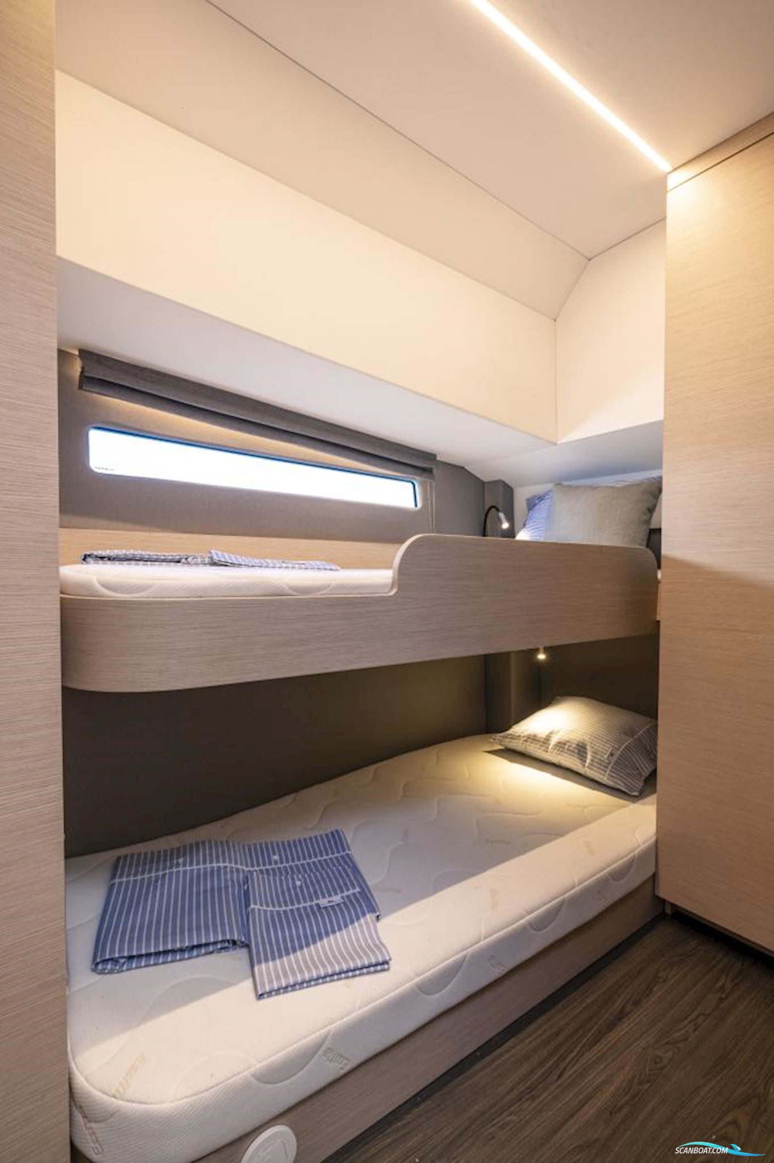 Nimbus 495 Flybridge