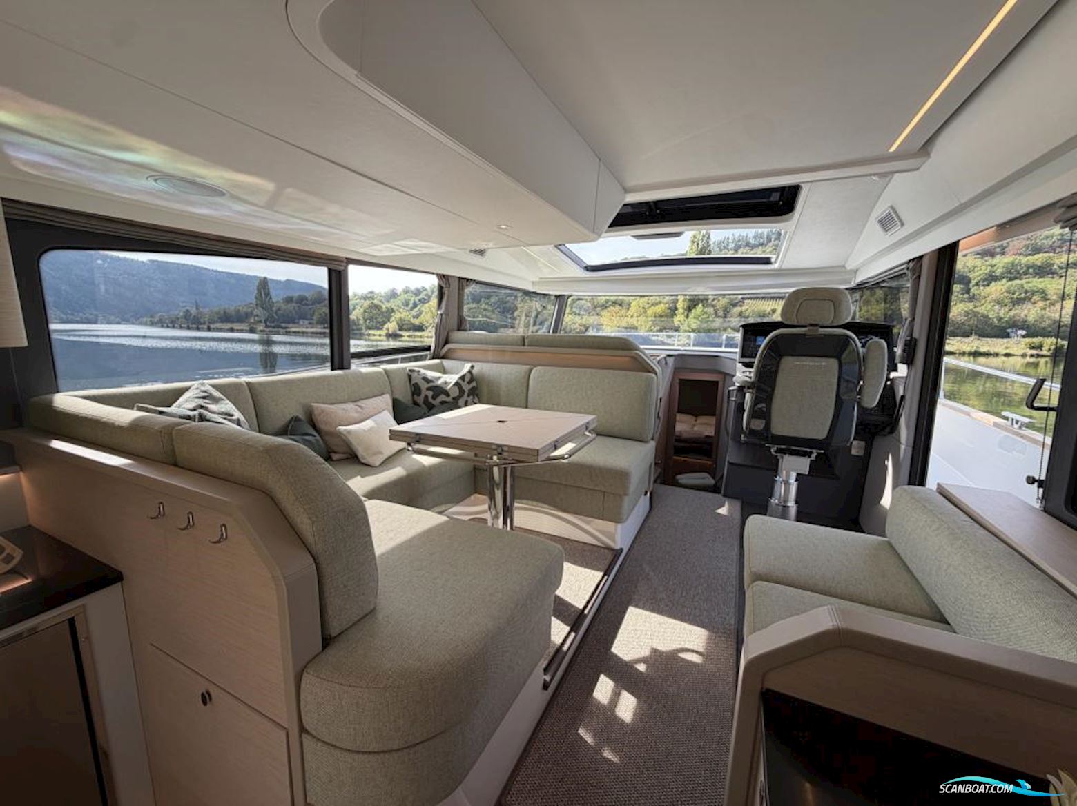Nimbus 495 Flybridge