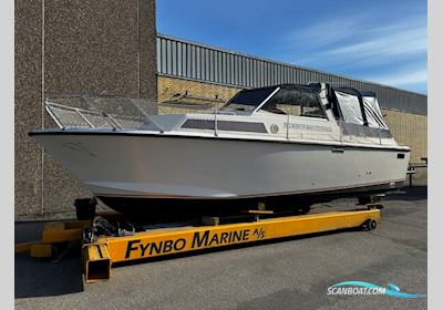 Nimbus 800 Turbo med Volvo Penta diesel ferskvandskølet. Motorboten 1984, met Volvo Penta motor, Denemarken