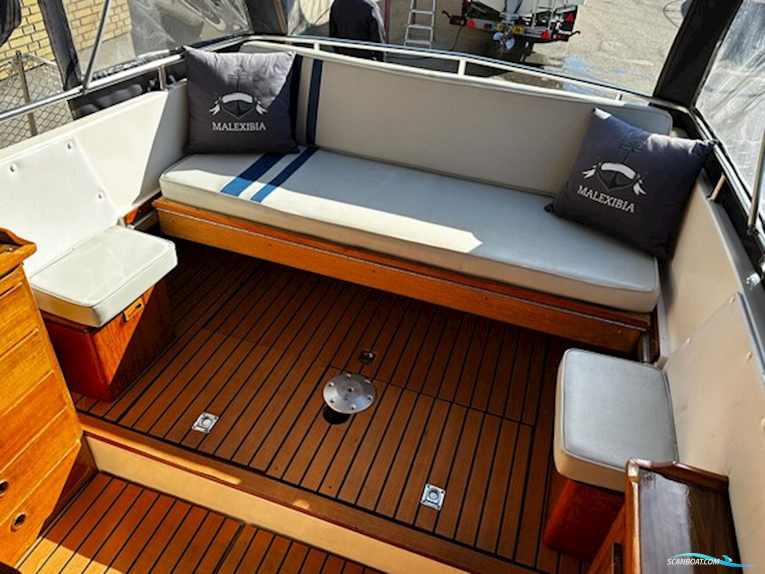 Nimbus 800 Turbo Med Volvo Penta Diesel Ferskvandskølet.