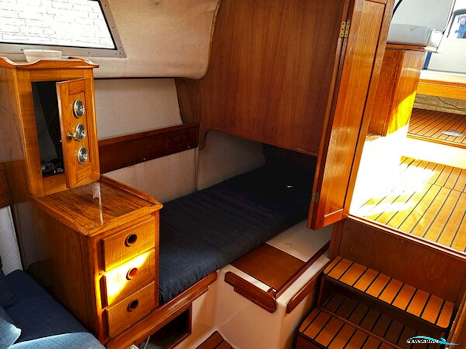 Nimbus 800 Turbo Med Volvo Penta Diesel Ferskvandskølet.