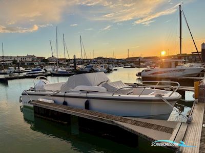 Nimbus Boats Nimbus T8 Motorboten 2022, met Mercury V8 – 300 CV – 4 Temps motor, France