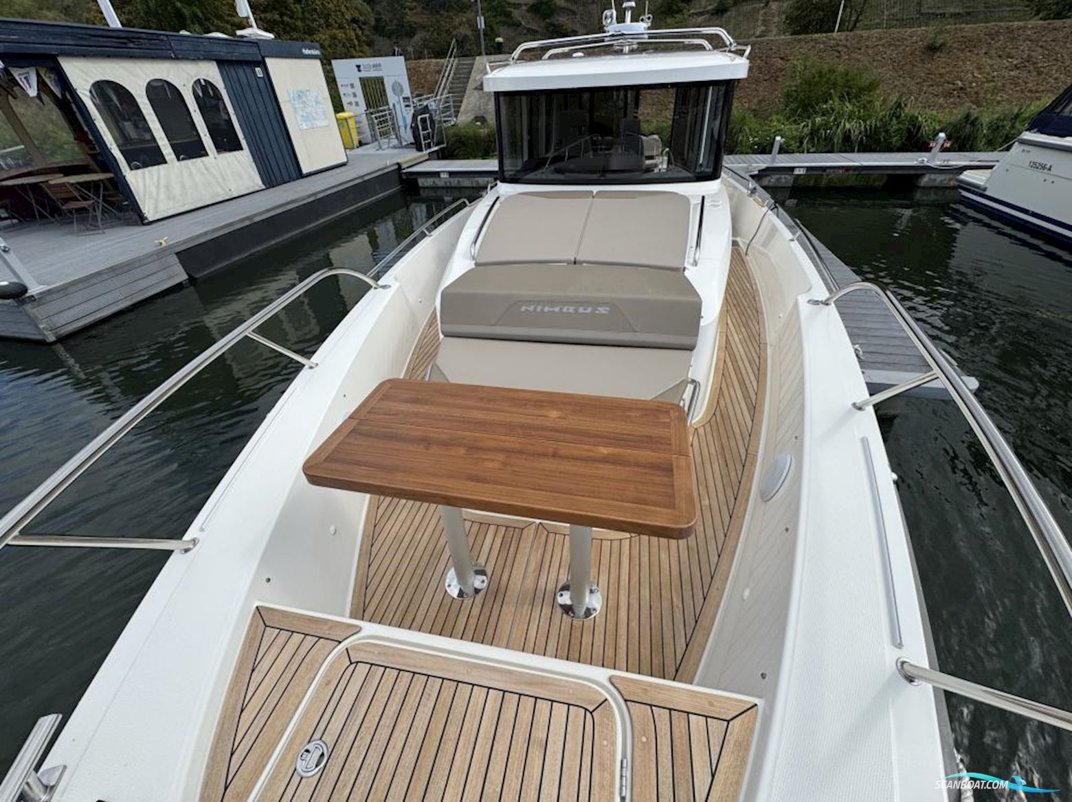 NIMBUS C11