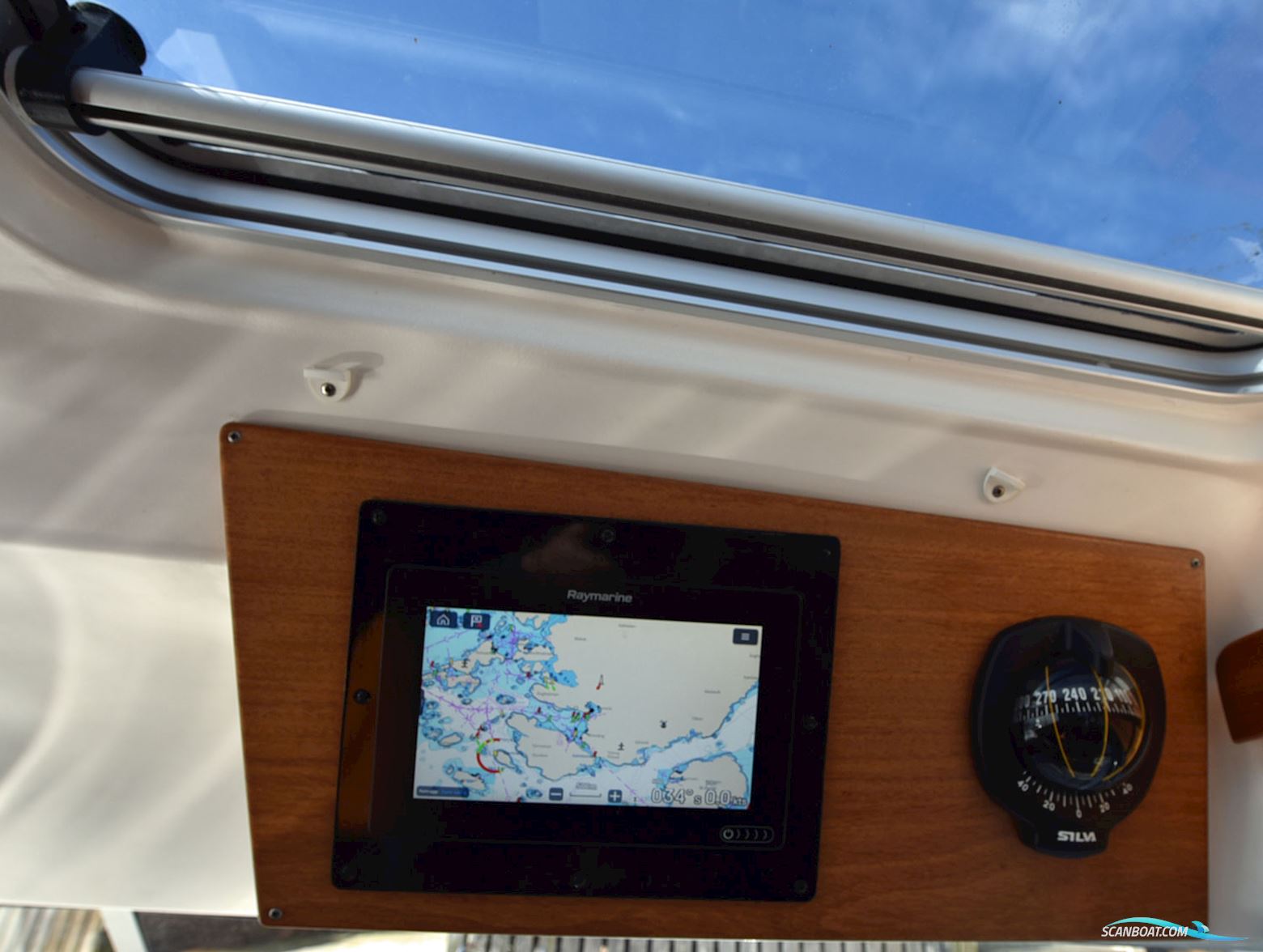 Nimbus Nimbus 320 Coupé