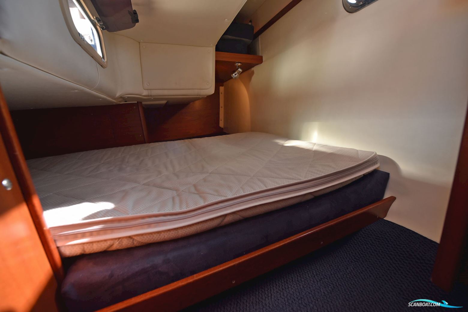 Nimbus Nimbus 320 Coupé