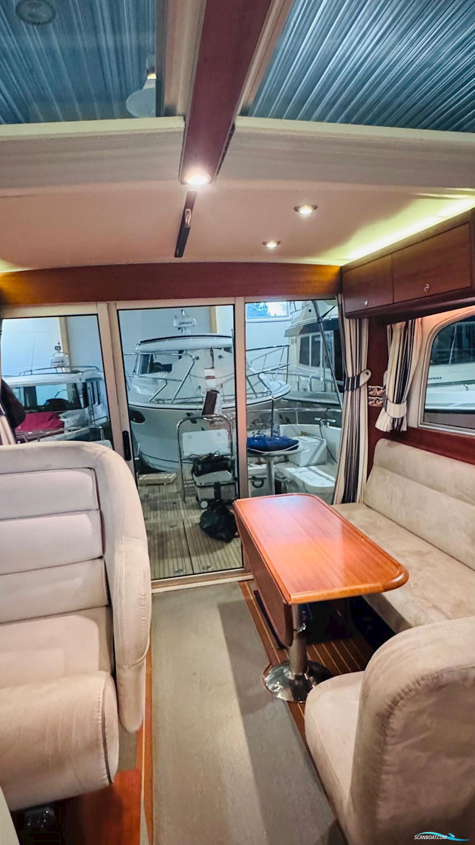 Nimbus Nova 43