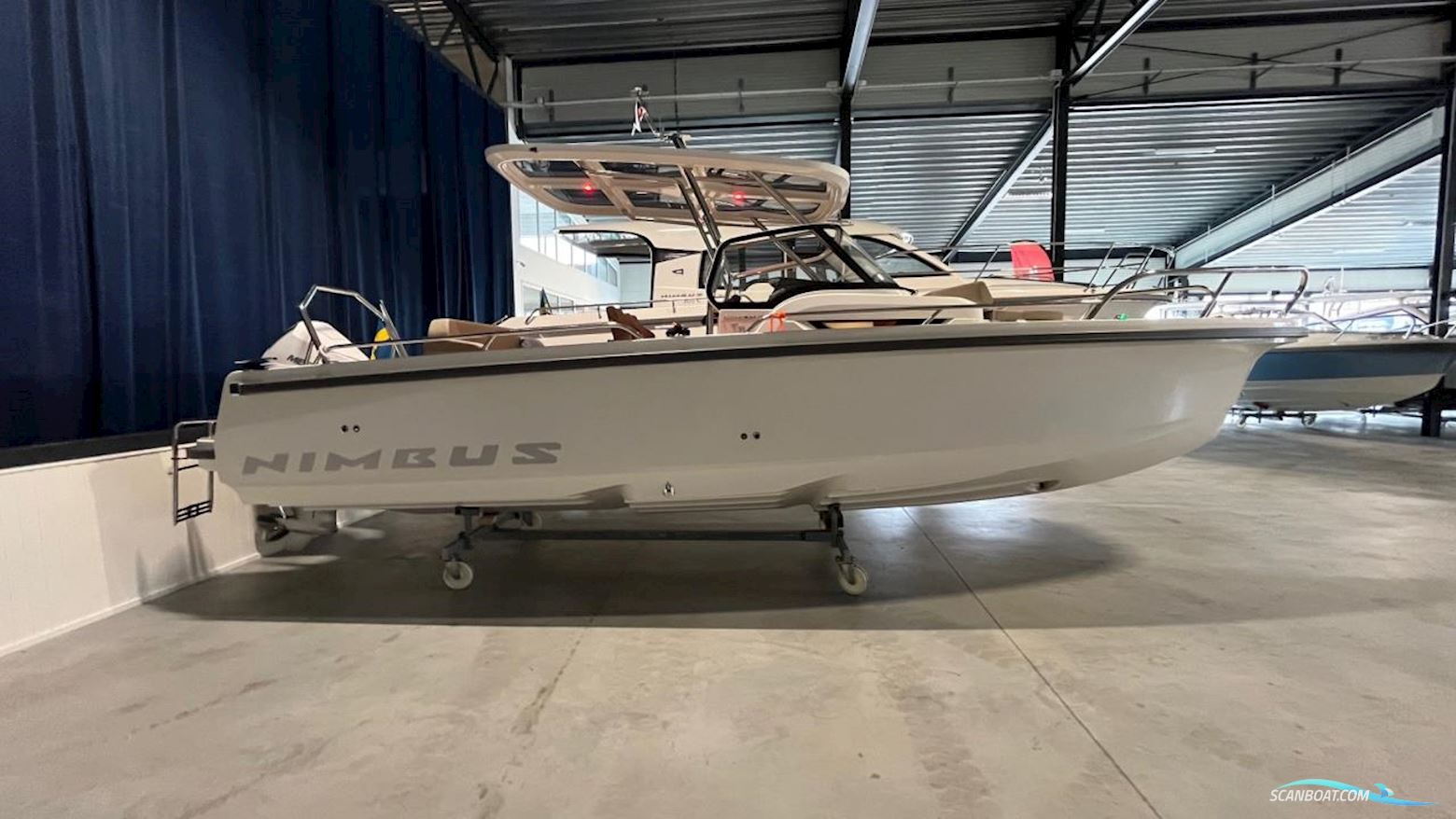 Nimbus Tender 8