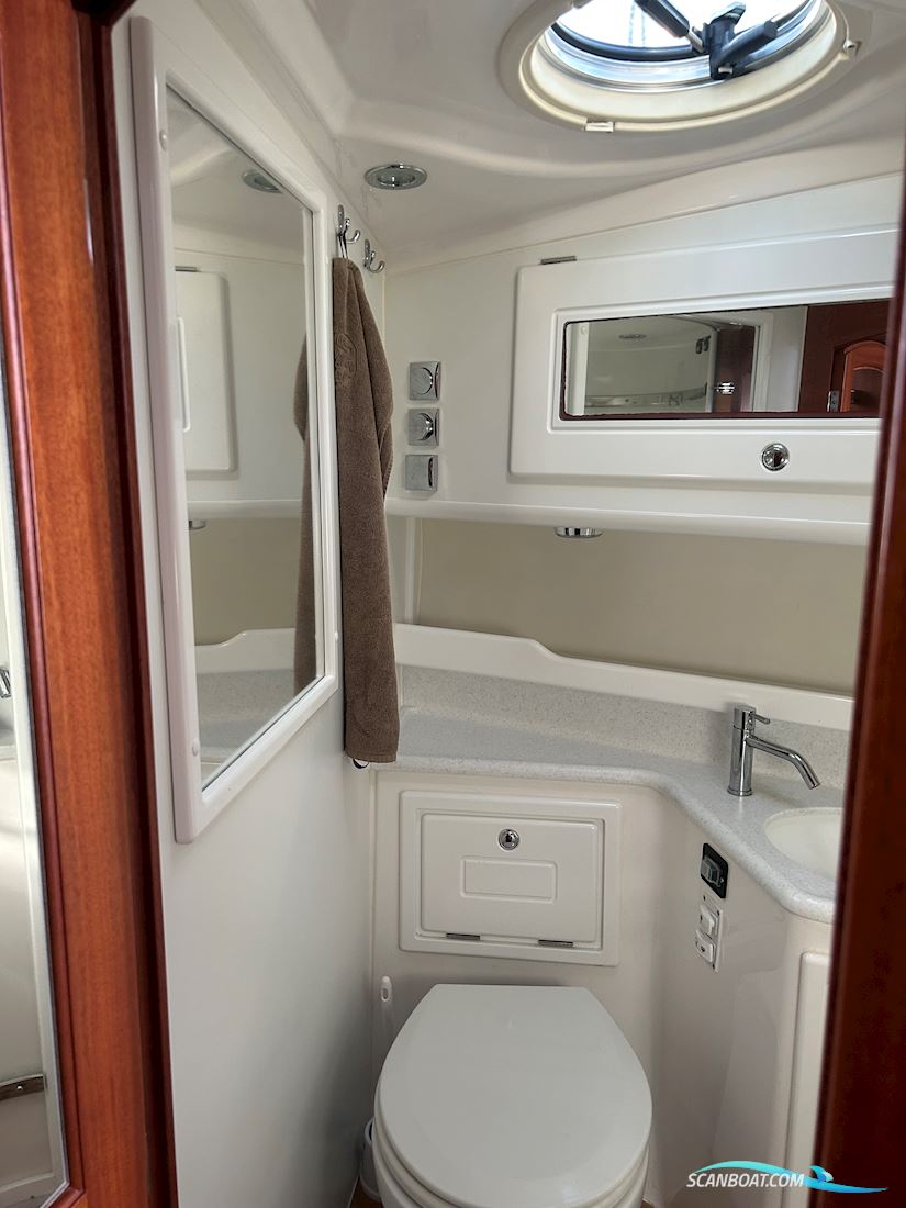 Nord West 370 Flybridge IPS 400
