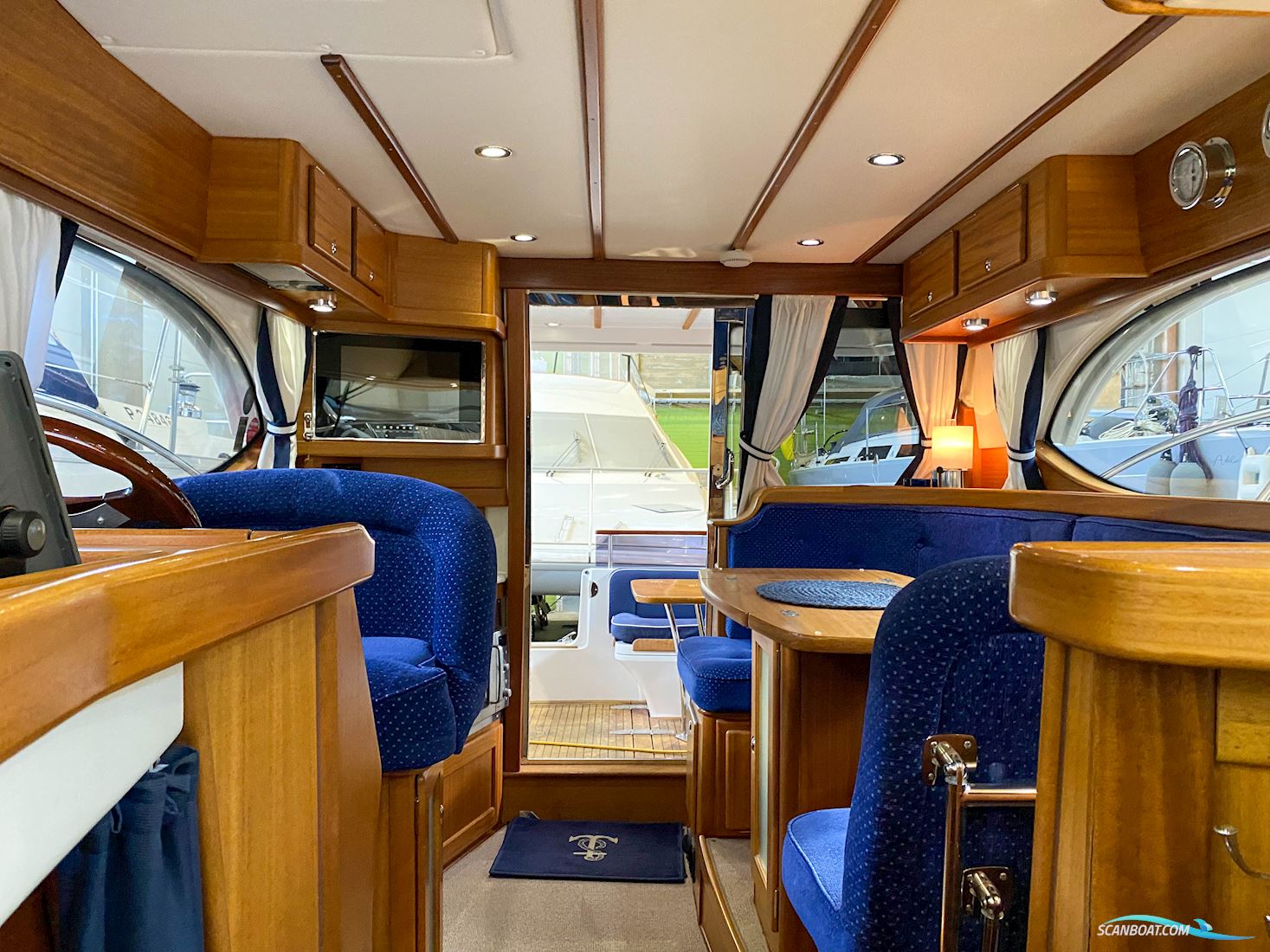 Nord West 370 Flybridge