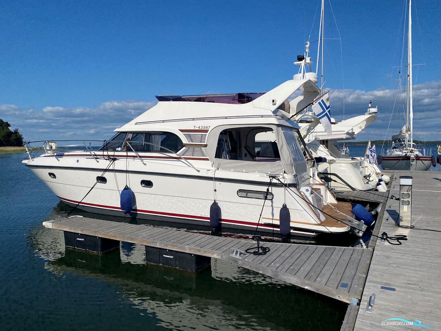 Nord West 390 F Motorboten 2000, met Volvo Penta Kad 44 Edc motor, Finland