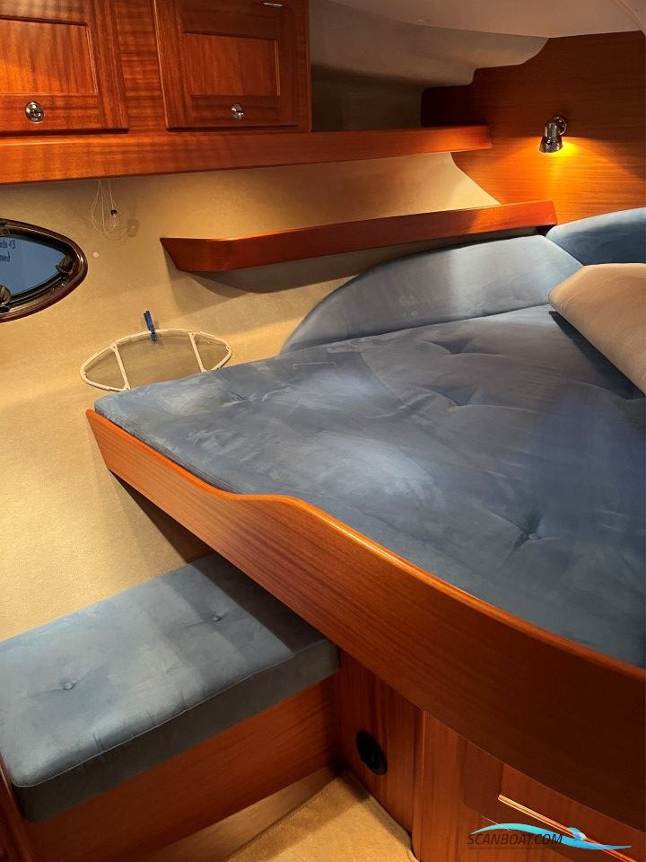 Nord West 390 Flybridge