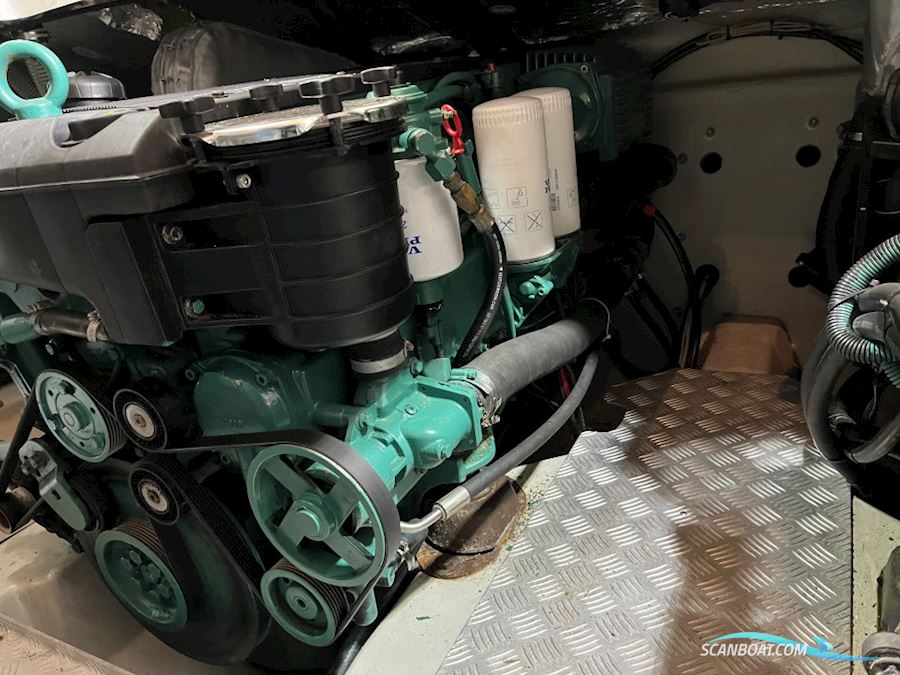 Nord West 390 Flybridge