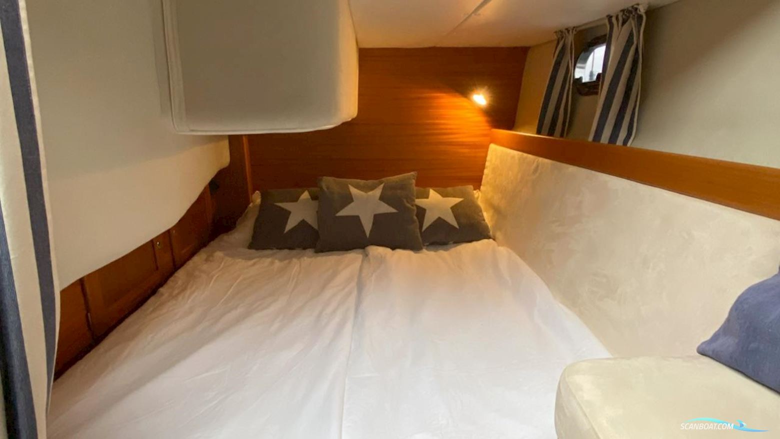 NORD WEST 390 FLYBRIDGE