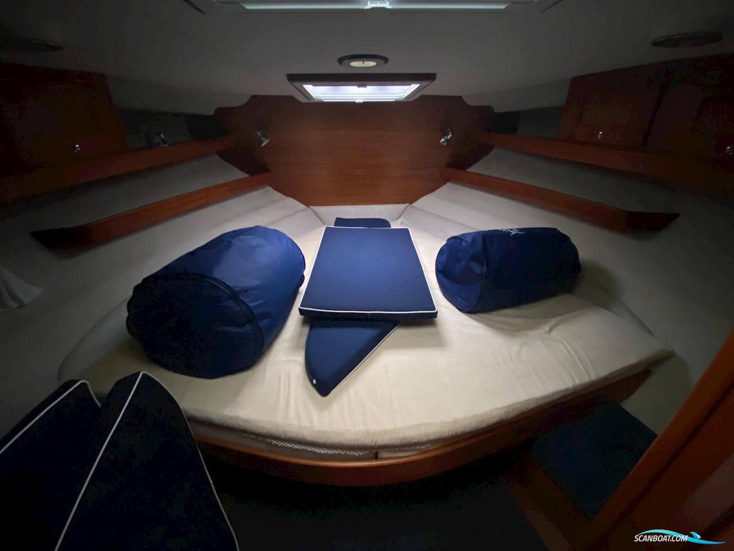 Nord West 390 Flybridge