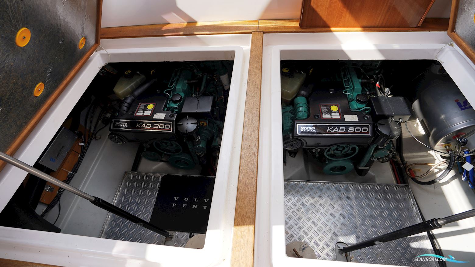 Nord West 390 Flybridge