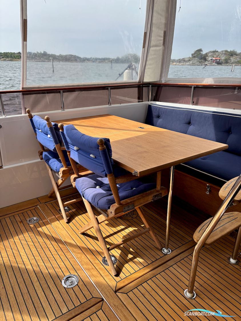 Nord West 390 Flybridge