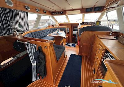 Nord West 410 Flybridge Motorboten 1999, met 2 x Volvo Penta Kad44 Edc motor, Sweden