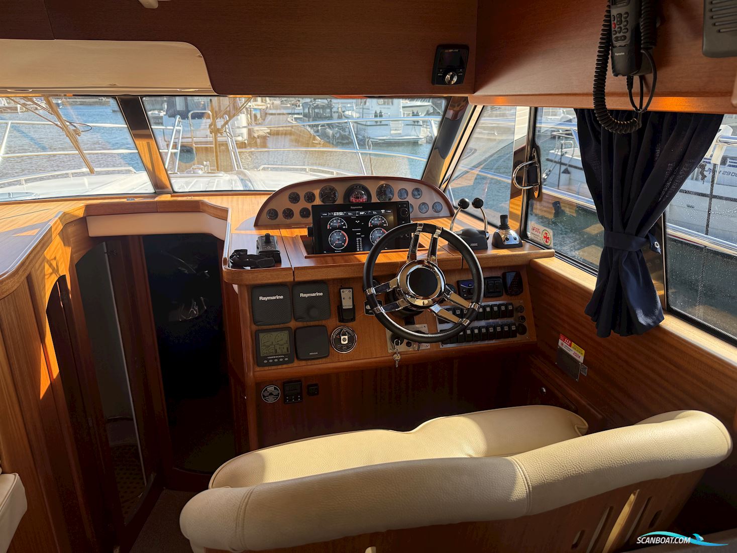 Nord West 420 Flybridge