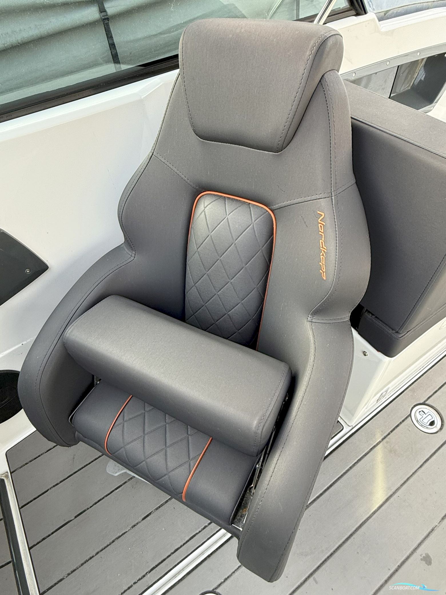 Nordkapp Noblesse 605