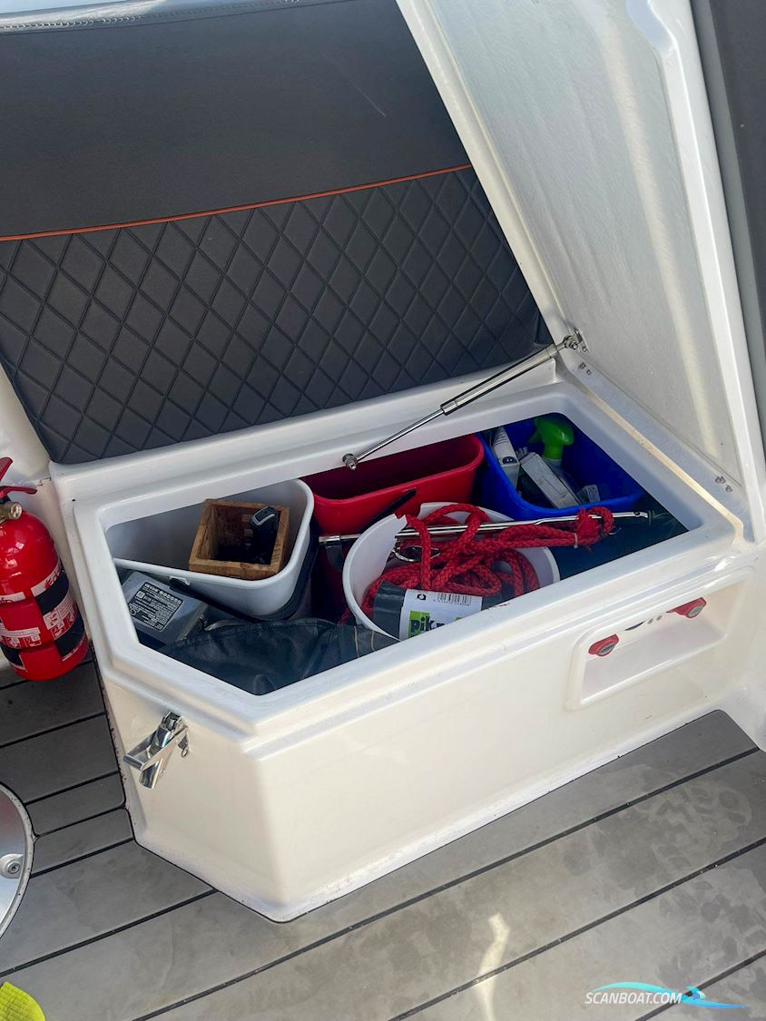 Nordkapp Noblesse 660