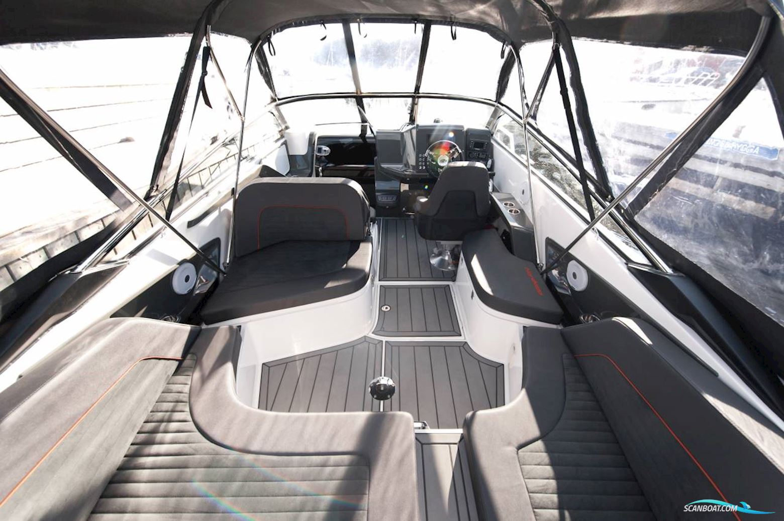 Nordkapp Noblesse 790 - 300 HK Yamaha/Udstyr