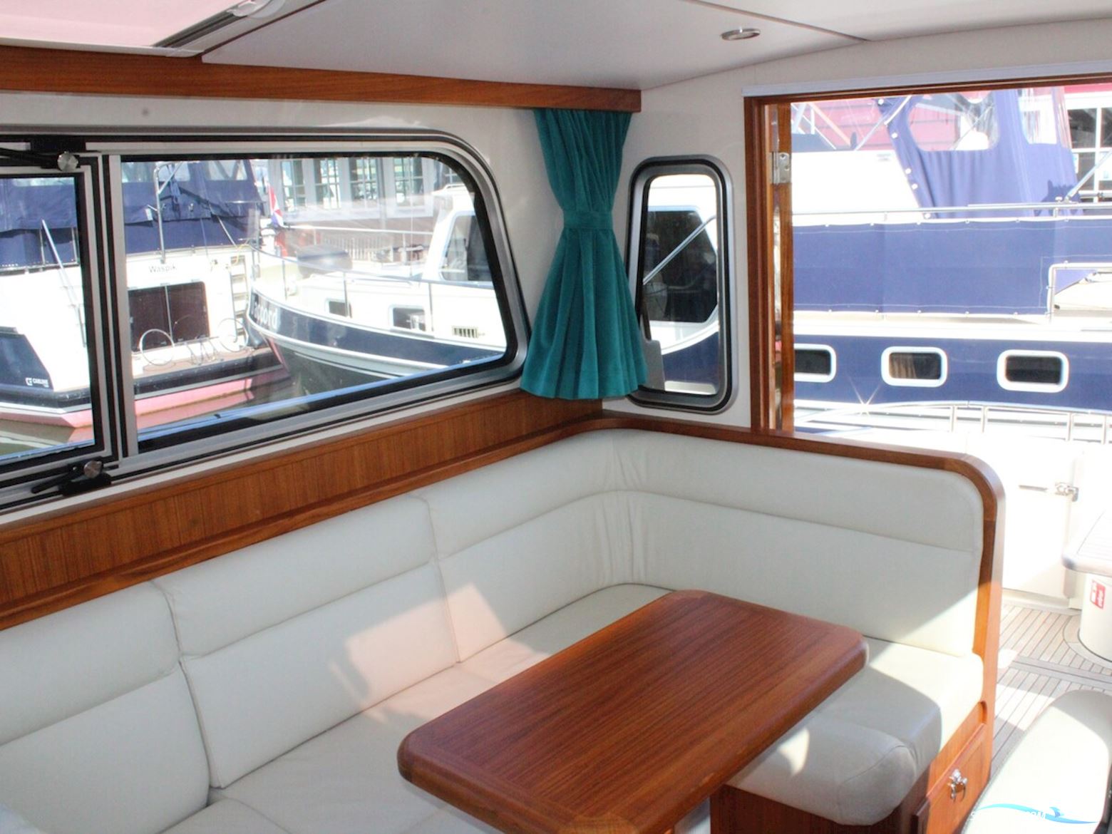 North-Line 37 Wheelhouse