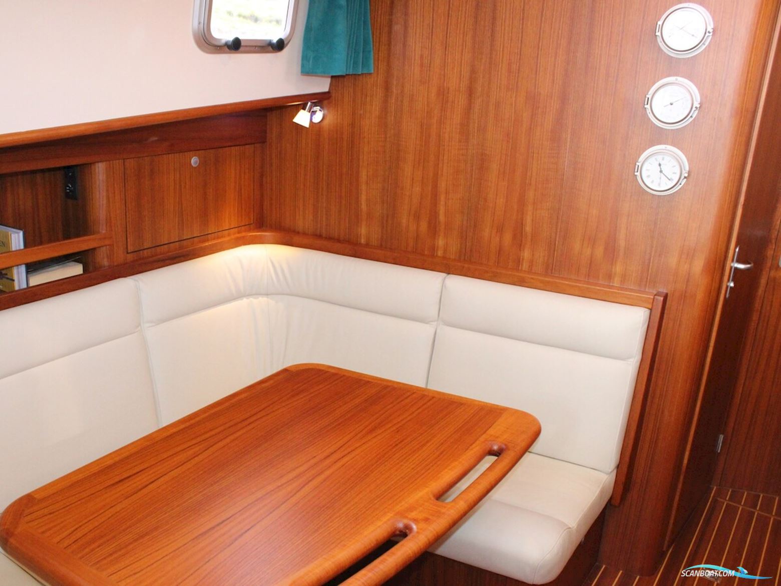 North-Line 37 Wheelhouse
