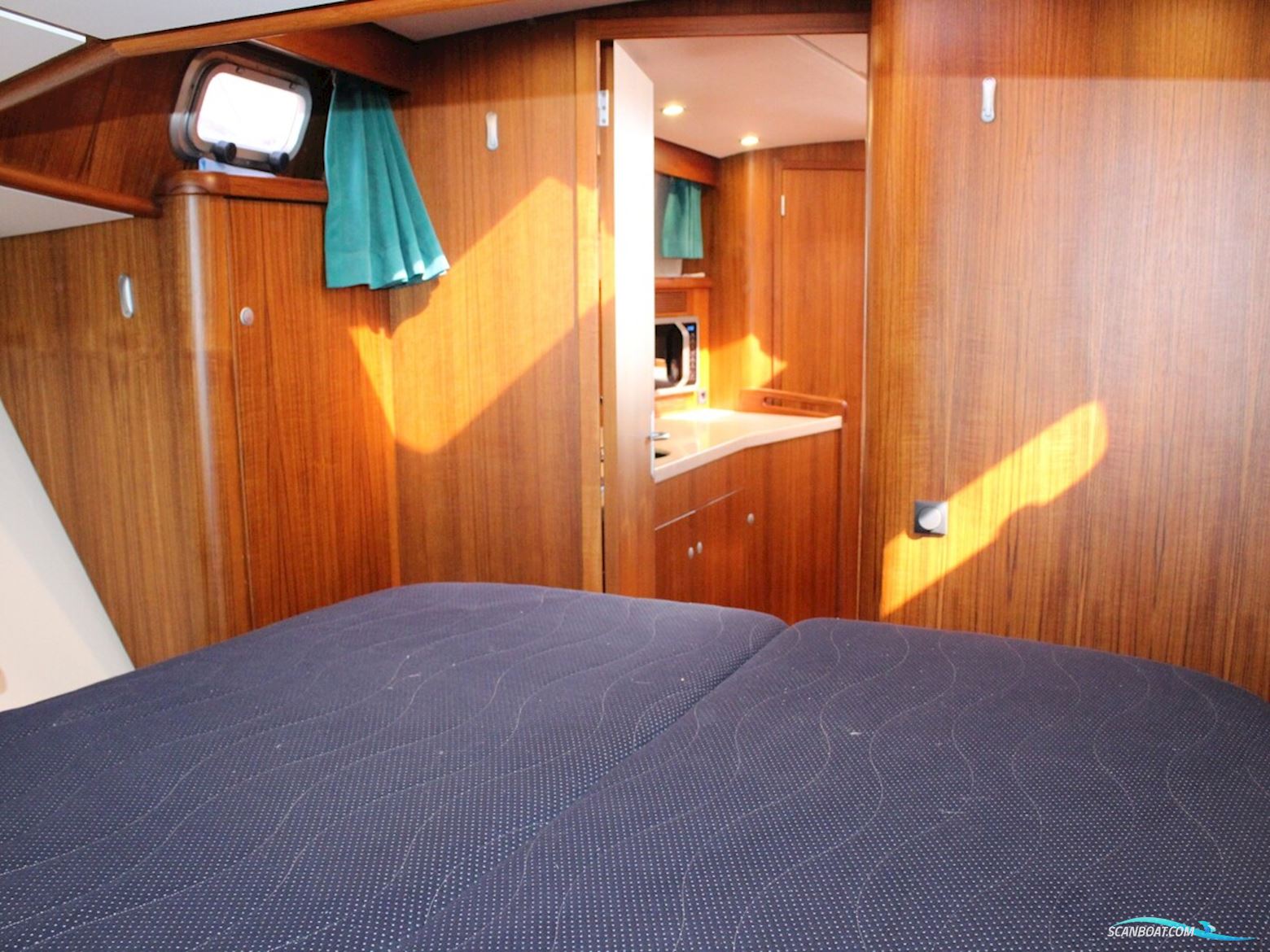 North-Line 37 Wheelhouse