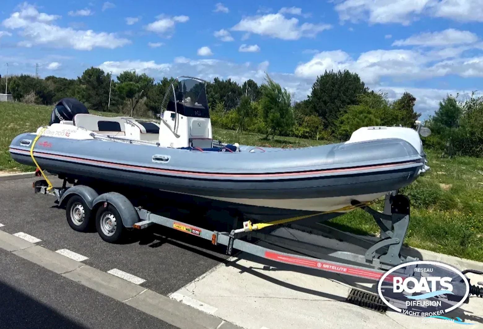 Nuova Jolly King 700 RS Motorboten 2012, met Mercury motor, France
