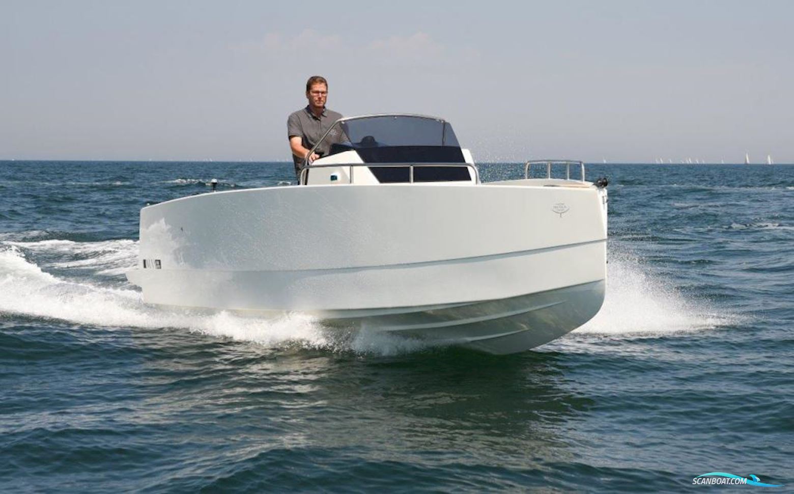 NUVA Yachts M6 Open Motorboten 2019, met MERCURY F115 XLPT EFI motor, Duitsland