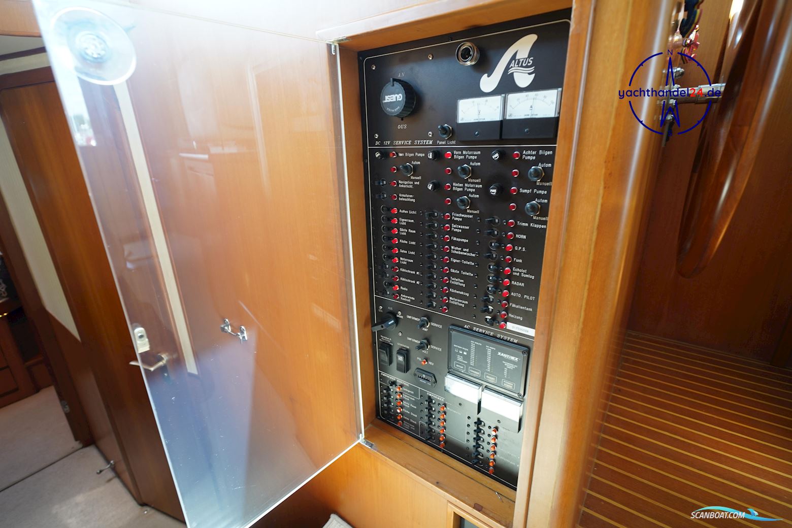 Ocean Alexander Altus 42