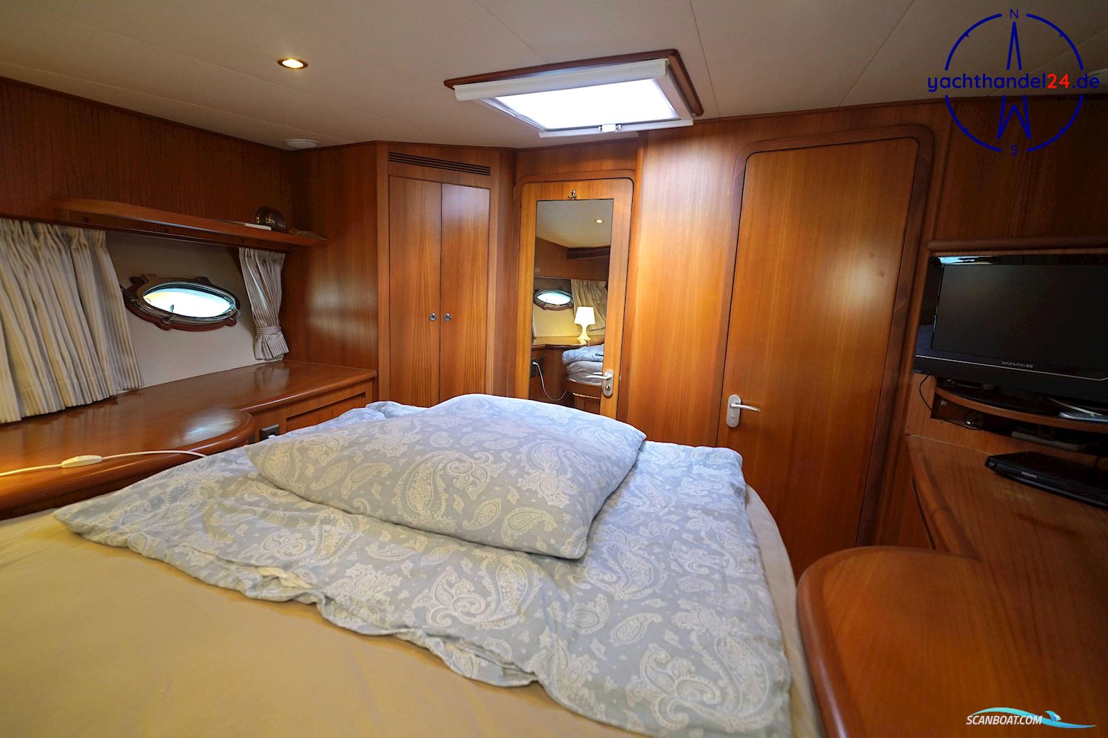 Ocean Alexander Altus 42